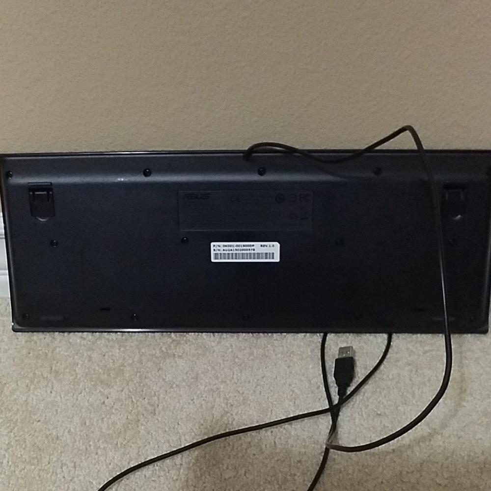 Desktop keypad - Picture 2 of 2